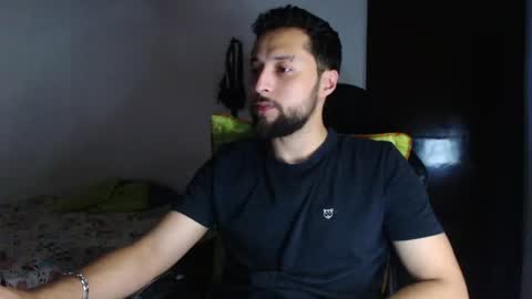 Snapshot of tony__ribas chatting on July 16, 11:33 pm Tony Ribas. online show from July 16, 11:33 pm
