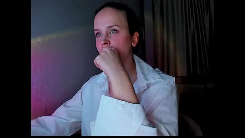 Snapshot of tony_and_alice chatting on April 15, 7:32 pm Tony and Alice online show from April 15, 7:32 pm