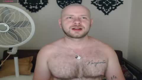 Snapshot of tony_white_7 chatting on July 16, 11:44 pm TONY online show from July 16, 11:44 pm