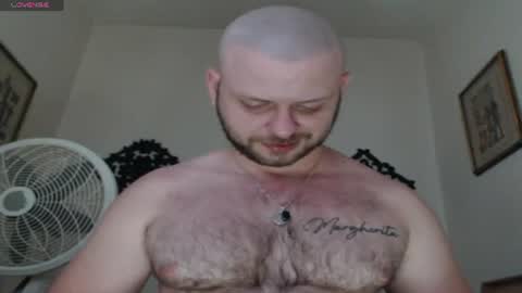 Snapshot of tony_white_7 chatting on July 30, 10:20 pm TONY online show from July 30, 10:20 pm
