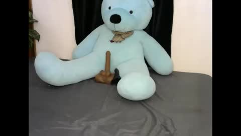 tonya tash7 online show from December 3, 5:20 am