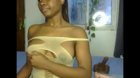 tonya tash7 online show from September 26, 7:12 am