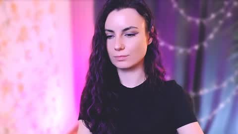 Snapshot of too_beautiful chatting on January 12, 11:15 pm Elizabeth online show from January 12, 11:15 pm