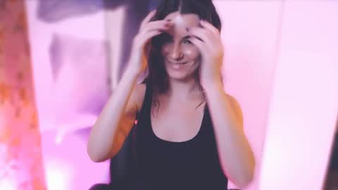 Snapshot of too_beautiful chatting on February 20, 10:59 am Elizabeth online show from February 20, 10:59 am