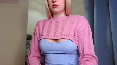 Hey hey Im Megan Pvt open. Im very glad to see you here online show from March 8, 3:06 am