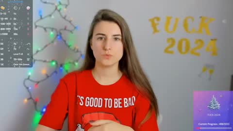 Snapshot of tooboringgirl chatting on December 10, 5:44 pm Alisson online show from December 10, 5:44 pm