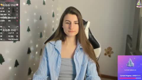 Snapshot of tooboringgirl chatting on February 4, 5:23 pm Alisson online show from February 4, 5:23 pm