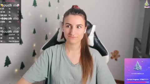 Snapshot of tooboringgirl chatting on February 6, 9:06 pm Alisson online show from February 6, 9:06 pm