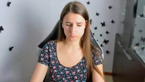 Snapshot of tooboringgirl chatting on September 13, 5:46 pm Alisson online show from September 13, 5:46 pm