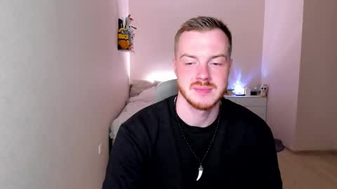 Snapshot of toohornyserj chatting on September 20, 9:05 pm toohornyserj online show from September 20, 9:05 pm