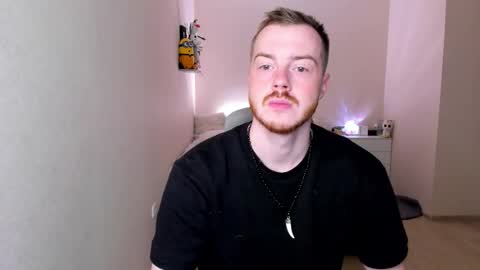 Snapshot of toohornyserj chatting on September 23, 12:13 am toohornyserj online show from September 23, 12:13 am