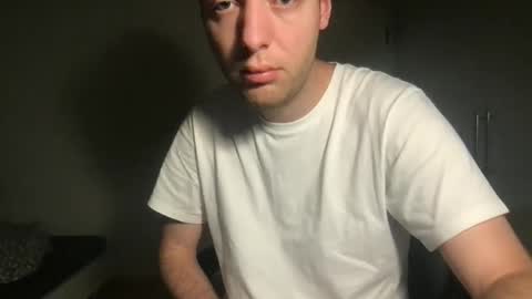 Snapshot of toohottobetrue21 chatting on October 9, 4:54 am Max online show from October 9, 4:54 am