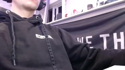 Snapshot of toolitdick chatting on November 14, 1:15 am toolitdick online show from November 14, 1:15 am