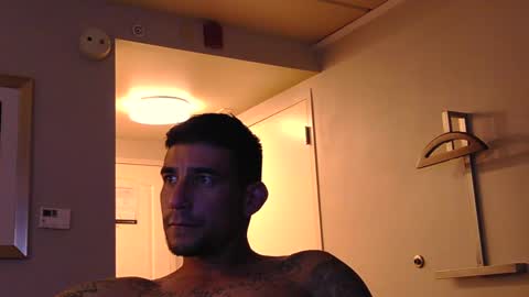 toomuchsmoke online show from December 3, 2:47 am