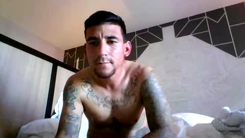 Snapshot of toomuchsmoke chatting on June 10, 1:28 am toomuchsmoke online show from June 10, 1:28 am