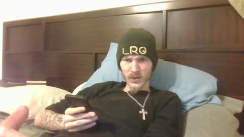 Snapshot of tootall803 chatting on January 19, 4:44 am TooTall803 online show from January 19, 4:44 am