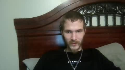 Snapshot of tootall803 chatting on July 27, 12:39 am TooTall803 online show from July 27, 12:39 am