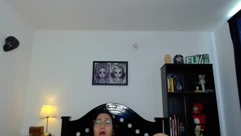 toothyy online show from May 11, 2:45 pm