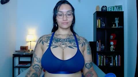 toothyy online show from May 16, 7:56 pm