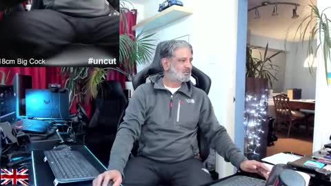 Snapshot of topalphaboss chatting on November 17, 11:10 pm topalphaboss online show from November 17, 11:10 pm