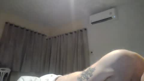 Snapshot of topfoxs30 chatting on May 5, 7:00 pm topfoxs30 online show from May 5, 7:00 pm