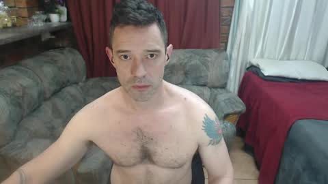 toptobottom4u online show from May 20, 3:45 am