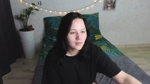 Snapshot of tori_sweet_tori chatting on June 14, 2:24 am Tori online show from June 14, 2:24 am
