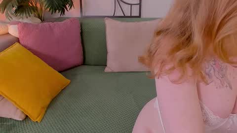 Snapshot of tori_the_witch chatting on September 13, 7:08 am Tori online show from September 13, 7:08 am