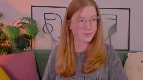 Snapshot of tori_the_witch chatting on September 29, 5:56 am Tori online show from September 29, 5:56 am