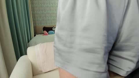 Snapshot of torinova chatting on December 29, 2:49 am         online show from December 29, 2:49 am