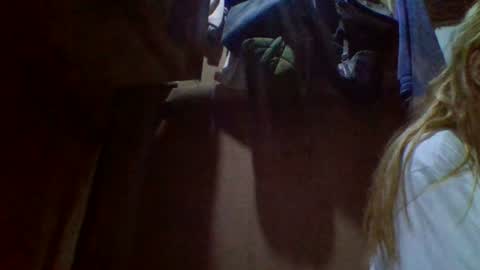 Snapshot of torn_alexis chatting on June 19, 12:20 pm torn_alexis online show from June 19, 12:20 pm