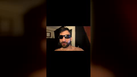 Snapshot of toronto325 chatting on December 5, 2:31 am Toronto325 online show from December 5, 2:31 am