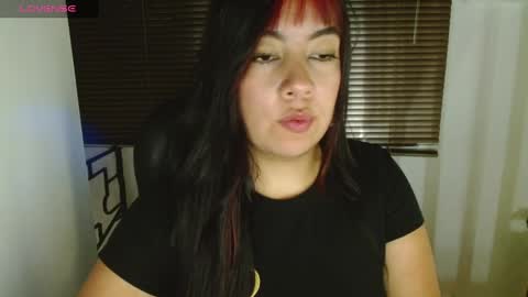 Snapshot of torres_karla chatting on March 8, 1:03 pm karla online show from March 8, 1:03 pm