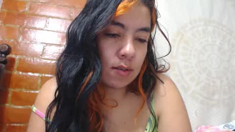Snapshot of torres_karla chatting on February 20, 5:37 am karla online show from February 20, 5:37 am