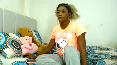 Snapshot of tory_montannaxx chatting on June 29, 8:53 am tory_montannaxx online show from June 29, 8:53 am