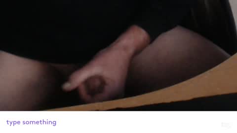 Snapshot of tosh987654321 chatting on January 1, 1:27 pm tosh987654321 online show from January 1, 1:27 pm