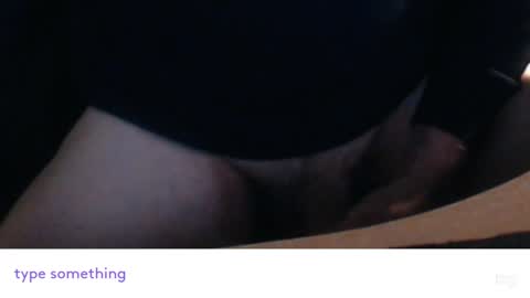 Snapshot of tosh987654321 chatting on January 30, 11:45 pm tosh987654321 online show from January 30, 11:45 pm