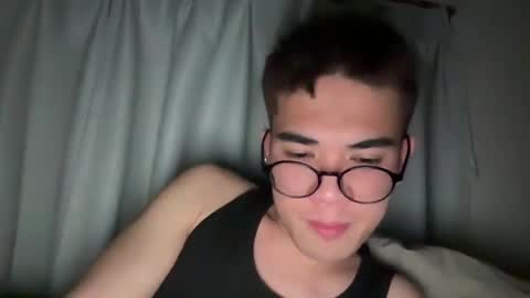 Snapshot of toshikaro0 chatting on January 11, 6:01 pm Karo online show from January 11, 6:01 pm