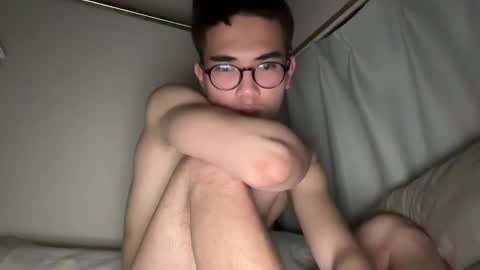 Snapshot of toshikaro0 chatting on January 15, 6:08 pm Karo online show from January 15, 6:08 pm