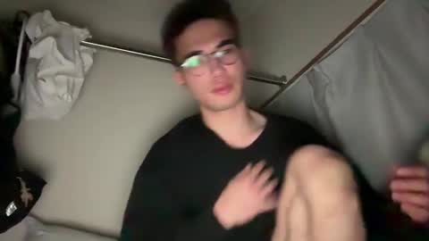 Snapshot of toshikaro0 chatting on January 19, 5:28 pm Karo online show from January 19, 5:28 pm