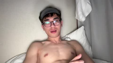 Snapshot of toshikaro0 chatting on March 2, 8:07 pm Karo online show from March 2, 8:07 pm