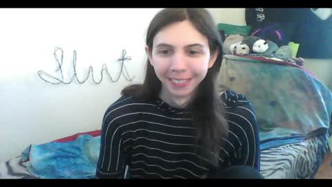 Snapshot of totalfuckingadorable chatting on May 15, 7:32 pm Luna online show from May 15, 7:32 pm