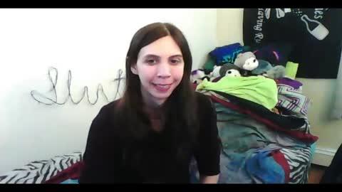 Snapshot of totalfuckingadorable chatting on May 25, 4:07 am Luna online show from May 25, 4:07 am