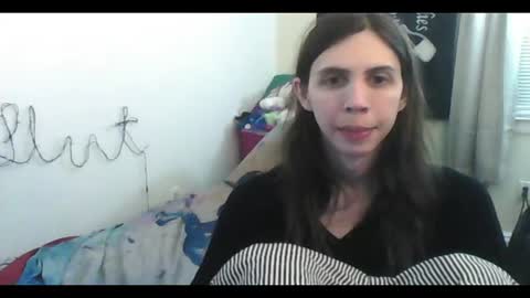 Snapshot of totalfuckingadorable chatting on June 10, 3:07 am Luna online show from June 10, 3:07 am