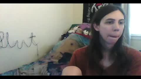 Snapshot of totalfuckingadorable chatting on June 10, 9:14 pm Luna online show from June 10, 9:14 pm