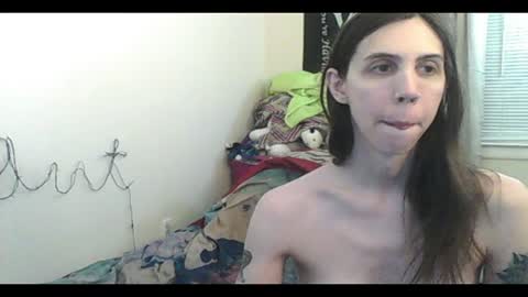 Snapshot of totalfuckingadorable chatting on June 13, 2:42 am Luna online show from June 13, 2:42 am