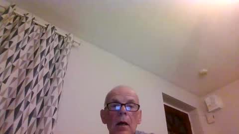 Snapshot of touche5656607203 chatting on March 11, 10:53 pm touche5656607203 online show from March 11, 10:53 pm