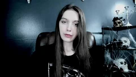toxicdomme online show from May 11, 4:04 pm