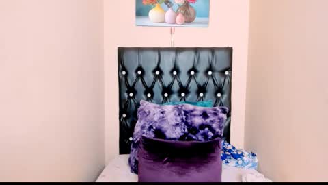 toxicfantasy4u online show from February 19, 4:14 pm