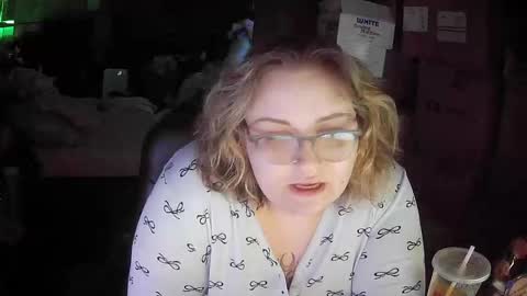 toxicsamarha online show from November 9, 12:03 pm